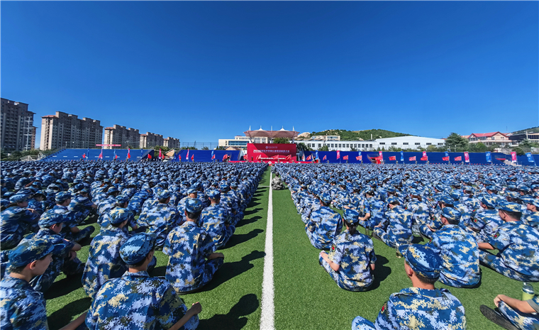 天游ty8检测中心2023级新生开学典礼暨军训动员大会隆重举行！